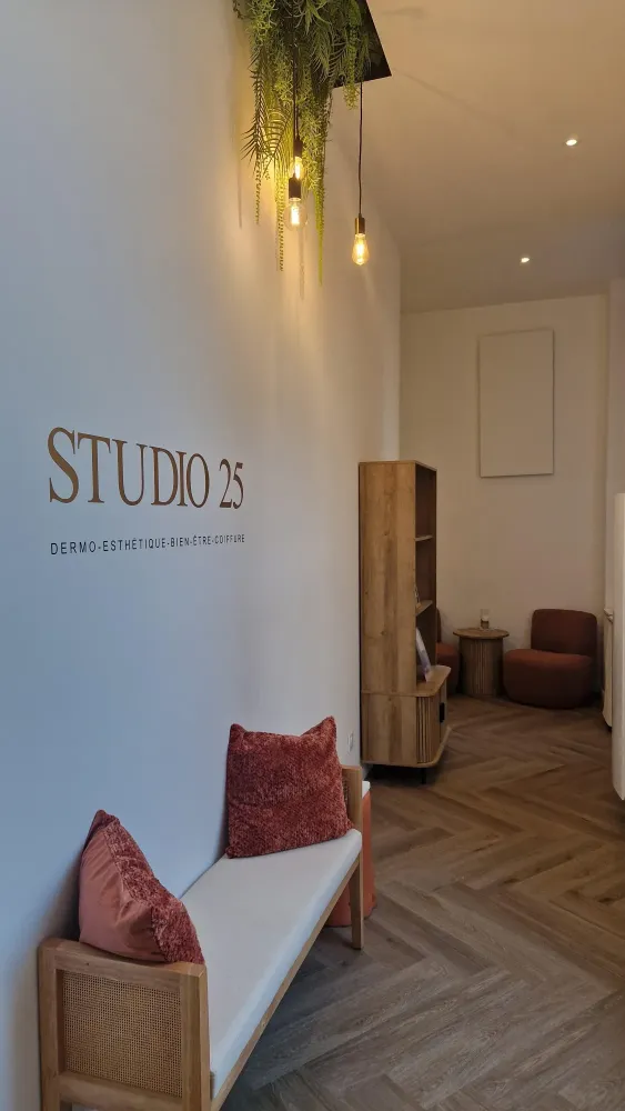 Studio 25 (5)